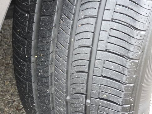 Used 2010 Honda Accord EX image 8