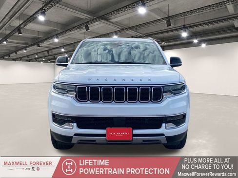Used 2024 Jeep Wagoneer Series II image 18