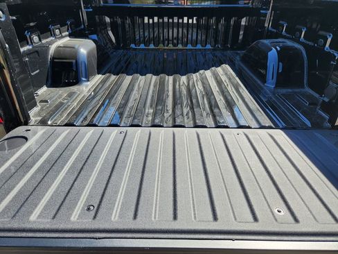 New 2026 Chevrolet Silverado 1500 Custom Trail Boss w/ LPO, Dark Essentials Package image 21