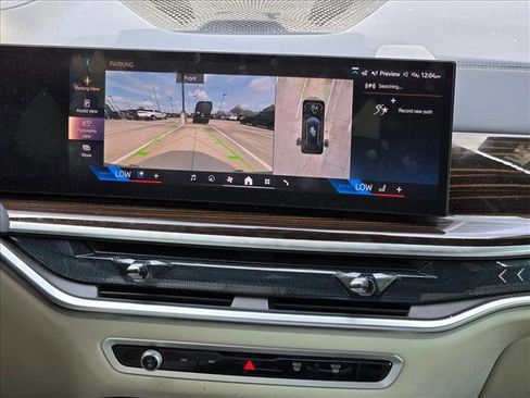 Used 2025 BMW X5 sDrive40i image 13