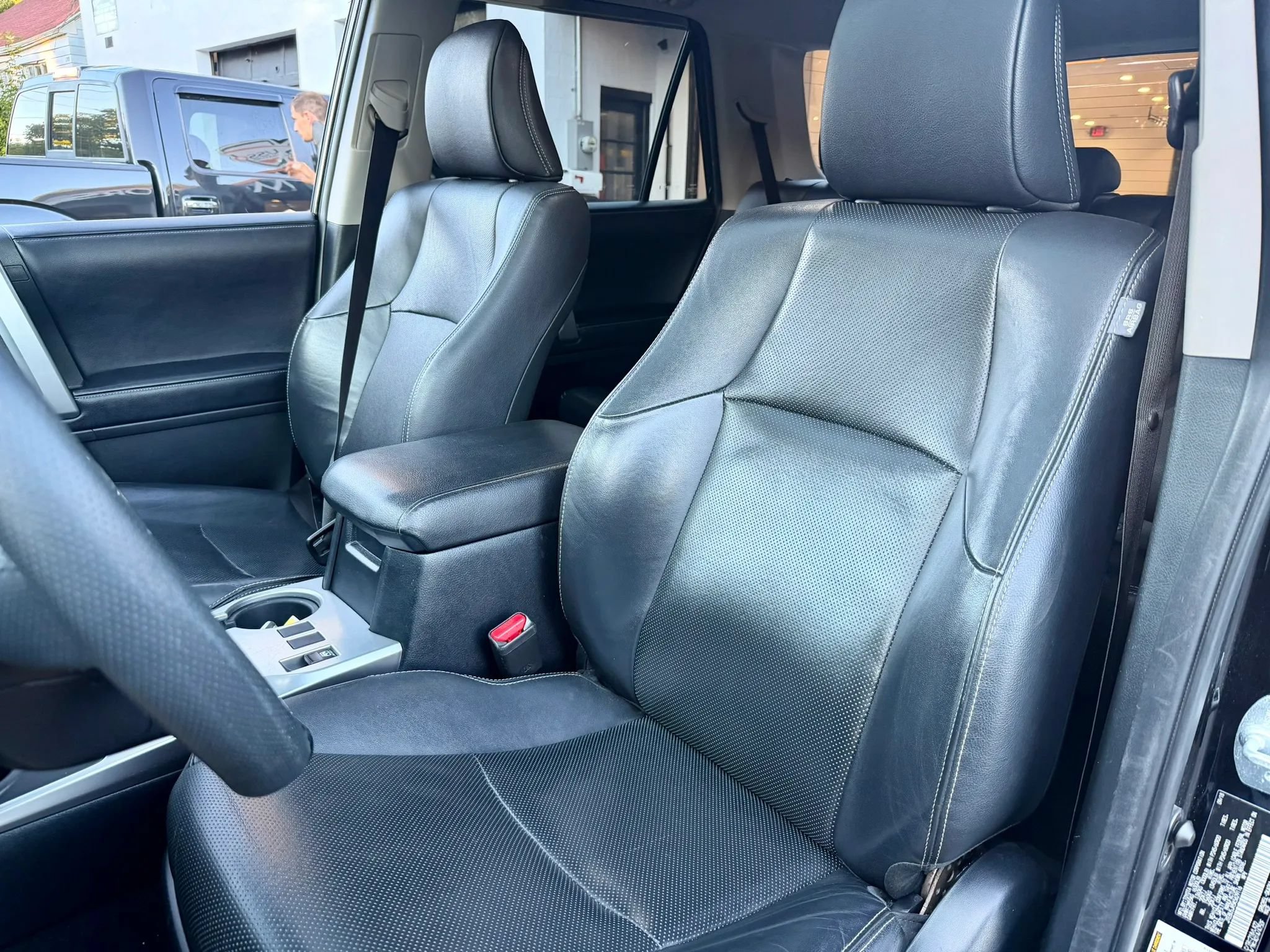 Used 2019 Toyota 4Runner Limited AWD/4WD image 15