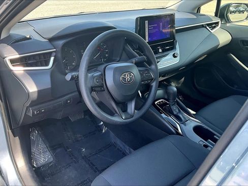 Used 2025 Toyota Corolla LE AWD/4WD image 27