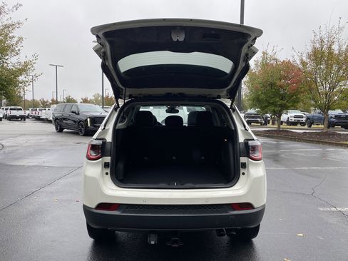 Used 2021 Jeep Compass Limited w/ Sun and Sound Group image 11