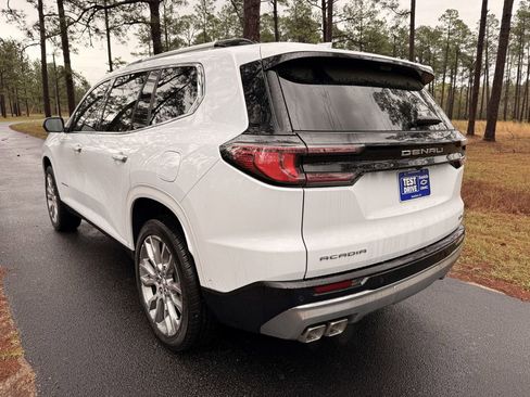 New 2026 GMC Acadia Denali w/ Super Cruise Package FWD image 3