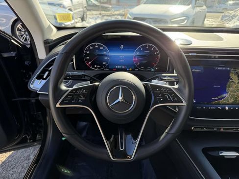 Used 2024 Mercedes-Benz E 350 4MATIC Sedan image 28