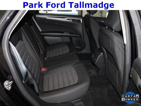 Used 2019 Ford Fusion SE image 25