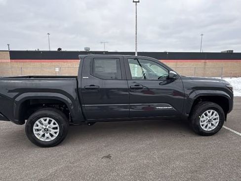 New 2026 Toyota Tacoma SR5 image 8