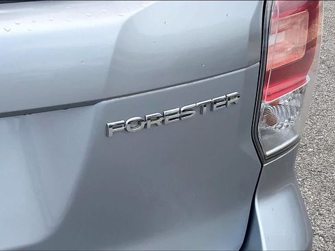 Used 2018 Subaru Forester 2.5i w/ Alloy Wheel Package AWD/4WD image 29