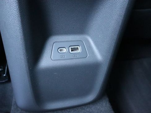 Used 2023 Buick Envision Preferred w/ Sport Touring Package AWD/4WD image 17
