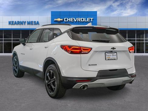 New 2026 Chevrolet Blazer LT w/ Midnight/Sport Edition image 6