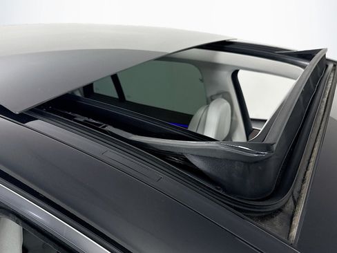Certified 2023 Mercedes-Benz EQS 580 4MATIC SUV image 21