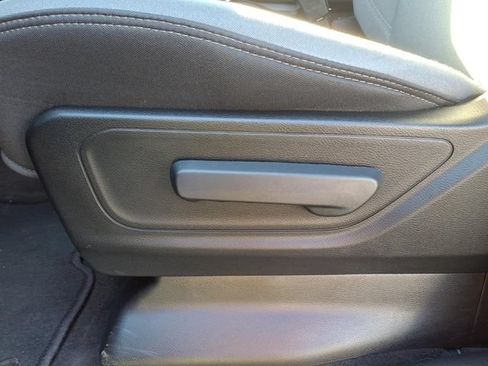 Used 2022 RAM 1500 Big Horn AWD/4WD image 15