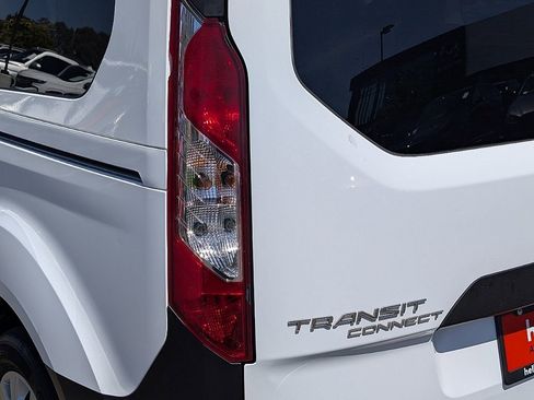 Used 2021 Ford Transit Connect XL FWD image 13