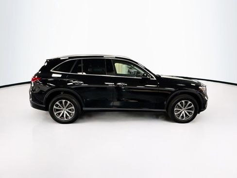 Certified 2026 Mercedes-Benz GLC 300 image 4