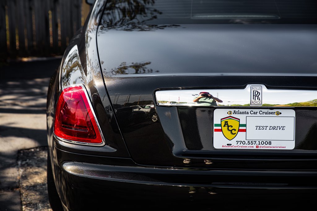 Used 2014 Rolls-Royce Ghost RWD image 12