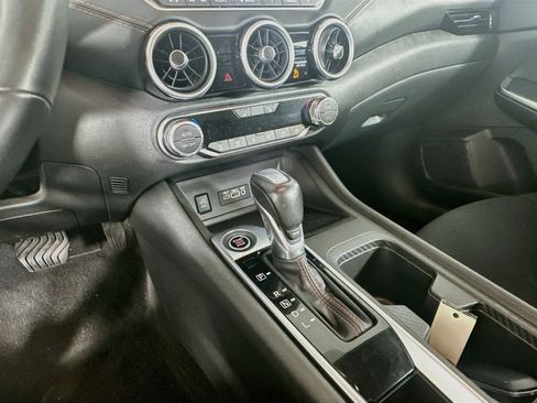 Used 2025 Nissan Sentra SR FWD image 24