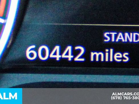 Used 2024 Nissan Rogue S FWD image 39
