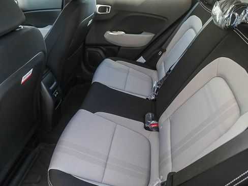 New 2026 Hyundai Venue SEL image 22