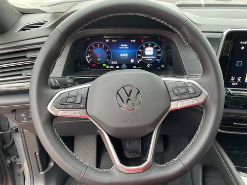 New 2026 Volkswagen Atlas Cross Sport SEL AWD/4WD image 18