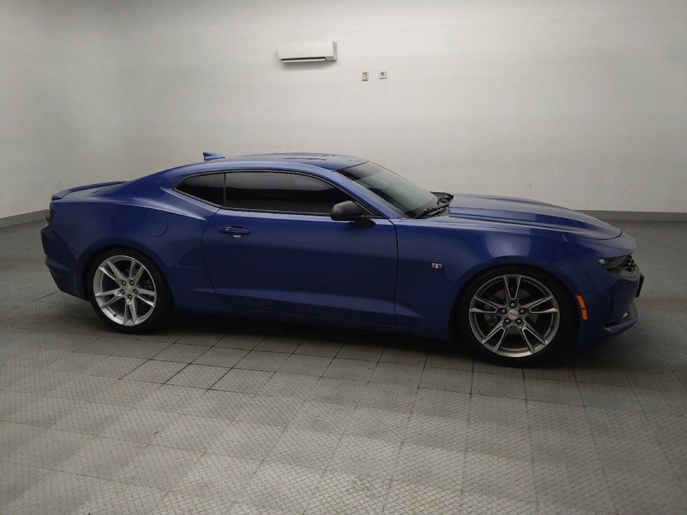 Used 2019 Chevrolet Camaro LT w/ RS Package RWD image 11