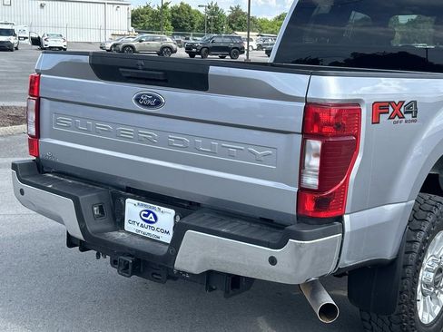Used 2022 Ford F250 XLT w/ XLT Value Package AWD/4WD image 12