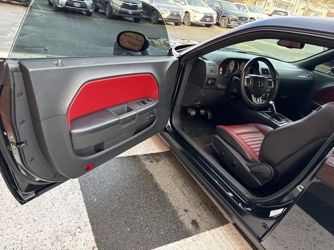 Used 2013 Dodge Challenger R/T Plus image 16
