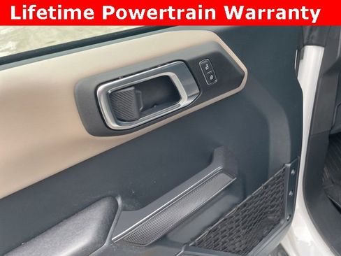 Used 2024 Ford Bronco Wildtrak image 21