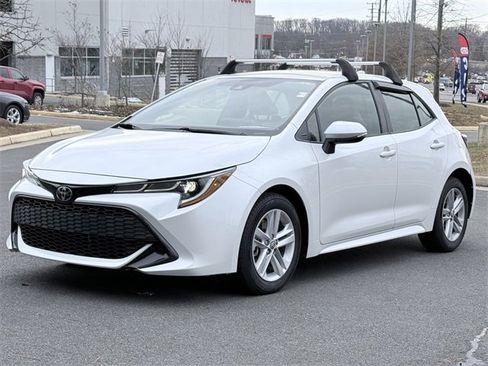 Certified 2022 Toyota Corolla SE image 2