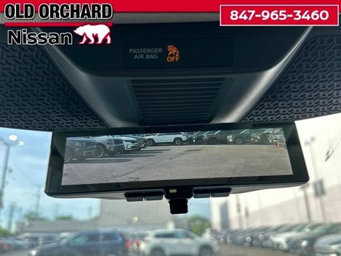 Used 2023 Nissan Ariya AWD/4WD image 17