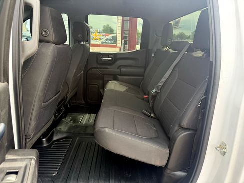 Used 2019 Chevrolet Silverado 1500 LT image 25