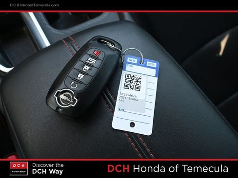 Used 2024 Nissan Sentra SR FWD image 8