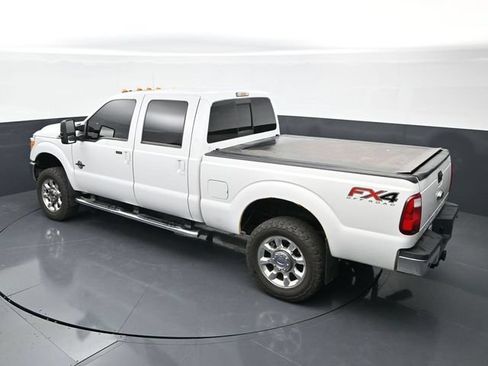 Used 2014 Ford F250 Lariat w/ Lariat Ultimate Package AWD/4WD image 38