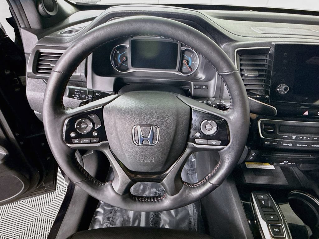 Used 2022 Honda Pilot Black Edition image 22