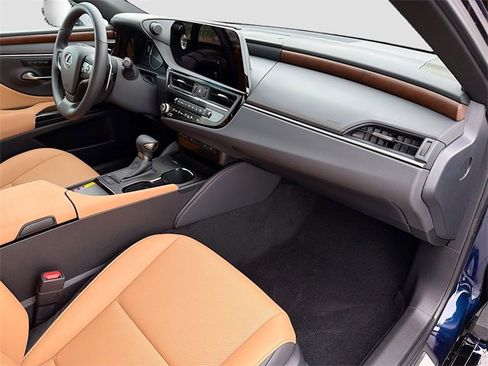 New 2025 Lexus ES 350 w/ Premium Package image 14