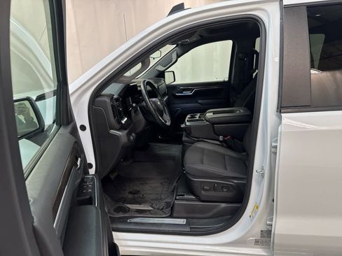 Certified 2024 Chevrolet Silverado 1500 LT image 13