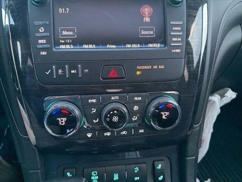 Used 2017 Buick Enclave Leather image 16