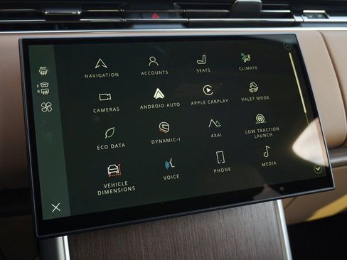 New 2026 Land Rover Range Rover SE AWD/4WD image 21