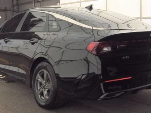 Used 2023 Kia K5 LXS image 4