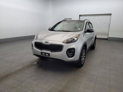 Used 2018 Kia Sportage EX w/ EX Premium Package image 15