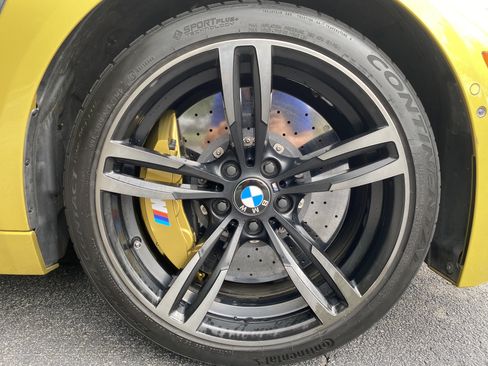 Used 2017 BMW M3 RWD image 12