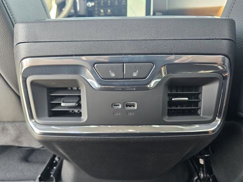 New 2025 GMC Sierra 2500 Denali w/ Technology Package image 22