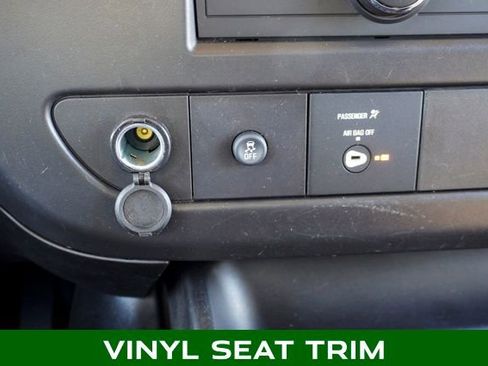 Used 2024 GMC Savana 2500 w/ Driver Convenience Package image 14