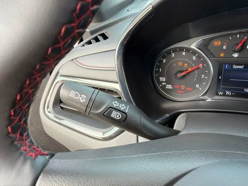 Used 2024 Chevrolet Equinox RS AWD/4WD image 25