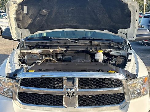 Used 2022 RAM 1500 Tradesman w/ Chrome Appearance Group image 30