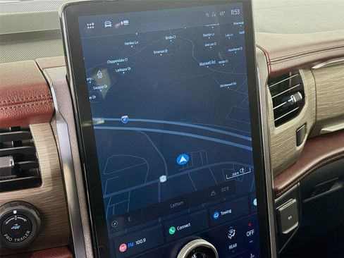 Used 2024 Ford Expedition Max Limited AWD/4WD image 14