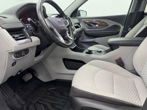 Used 2020 GMC Terrain SLE w/ Driver Convenience Package FWD image 14
