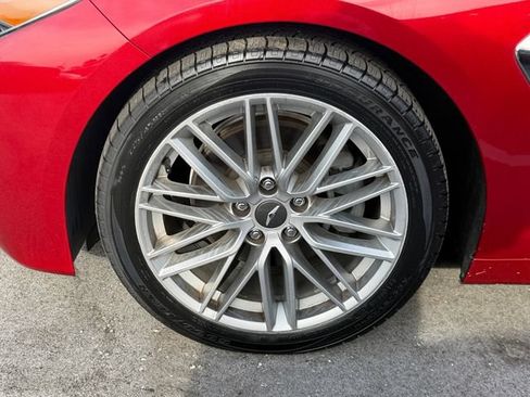 Used 2021 Genesis G70 2.0T w/ Elite Package RWD image 9