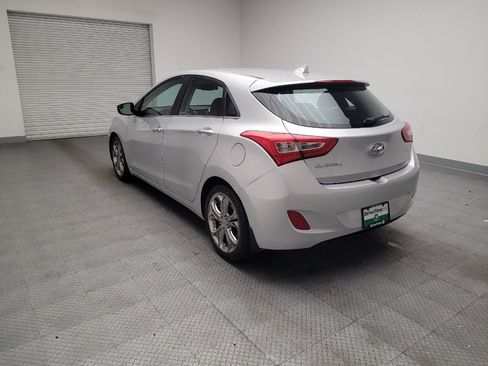 Used 2015 Hyundai Elantra GT w/ Option Group 02 FWD image 5