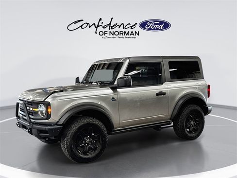 Used 2024 Ford Bronco Black Diamond image 4
