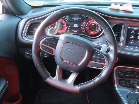 Used 2019 Dodge Challenger SRT Hellcat Redeye image 6